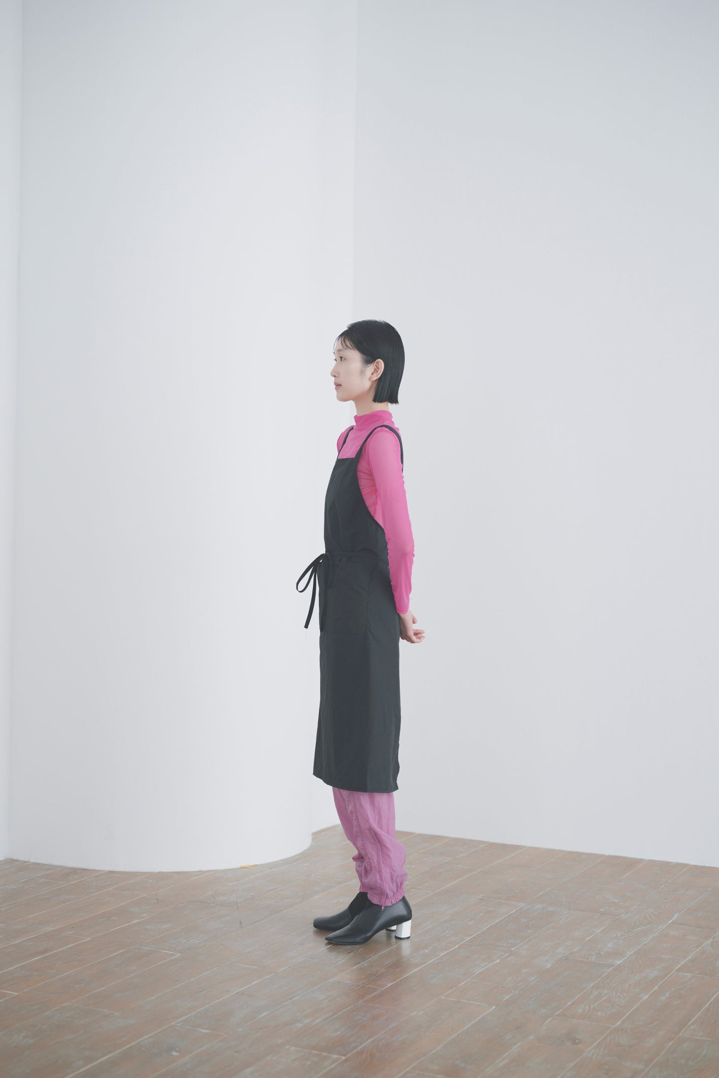 HAIR SALON APRON / BLACK