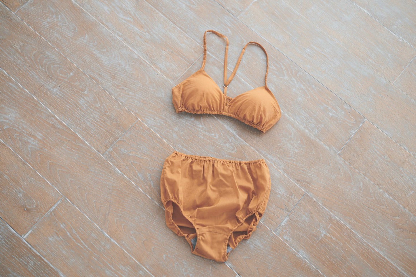 NO.23 AUTUMN LEAF HIGH WAIST PANTS