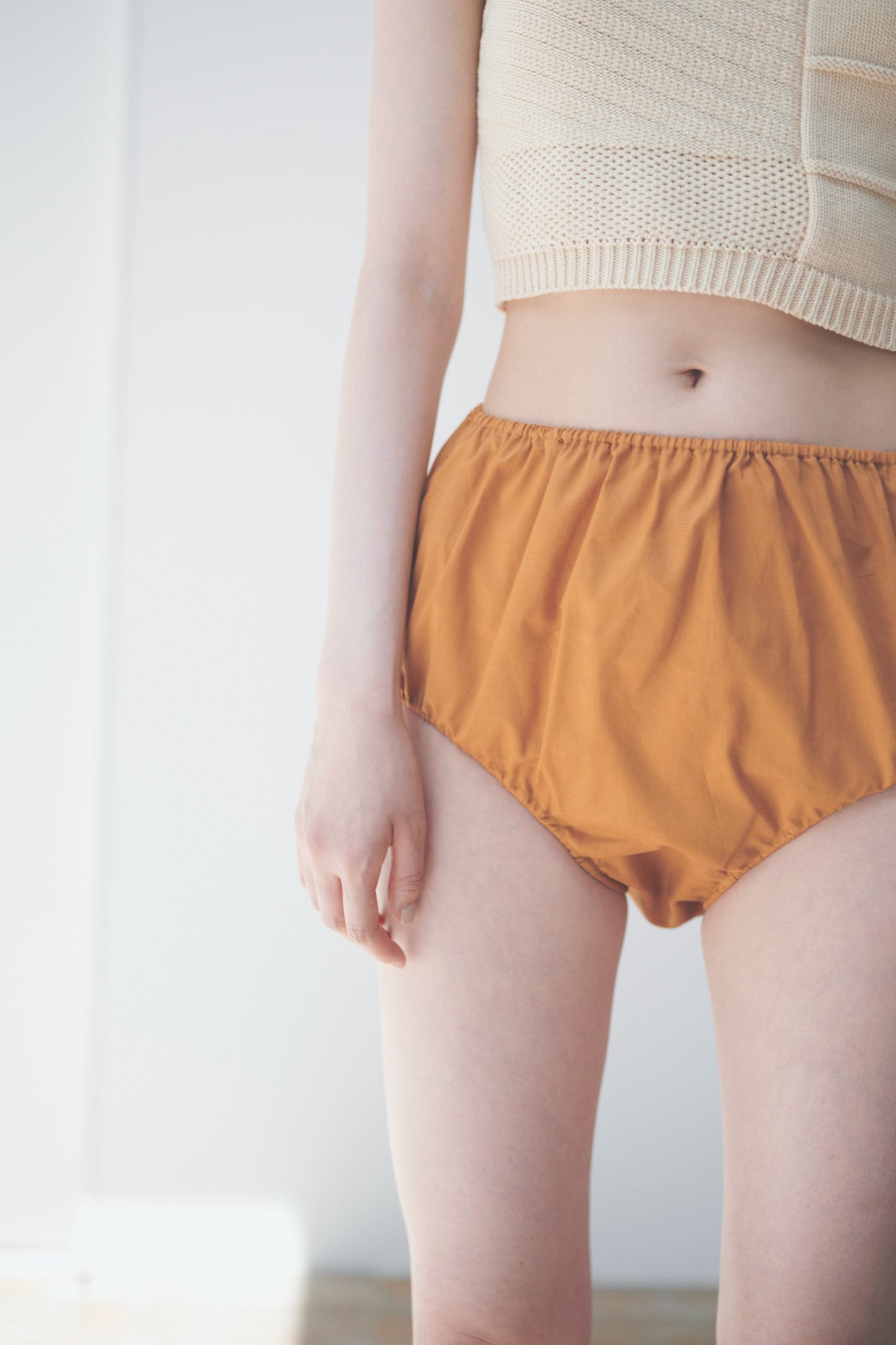 NO.23 AUTUMN LEAF HIGH WAIST PANTS