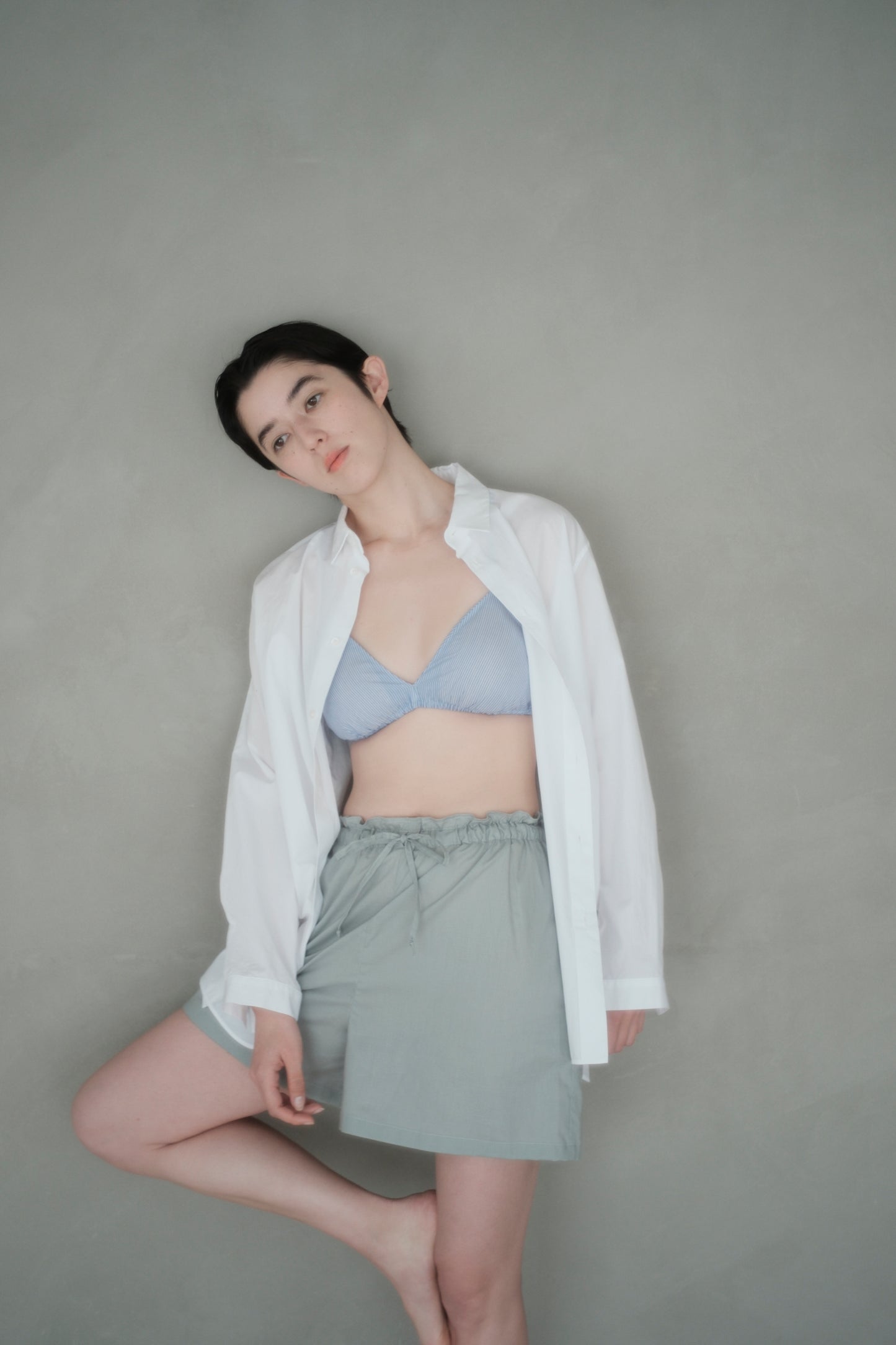 ROOM PANTS SHORT NO.2 MIST GREY