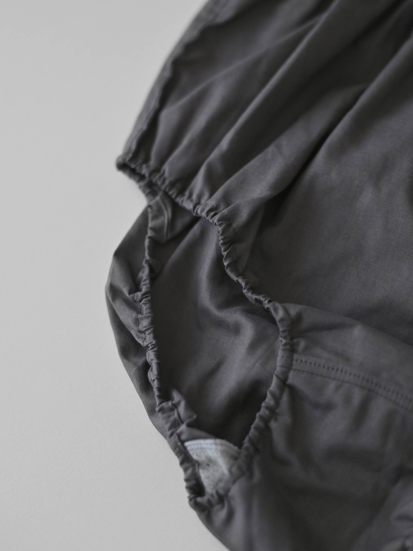 NO.18 INK BLACK HIGH WAIST PANTS