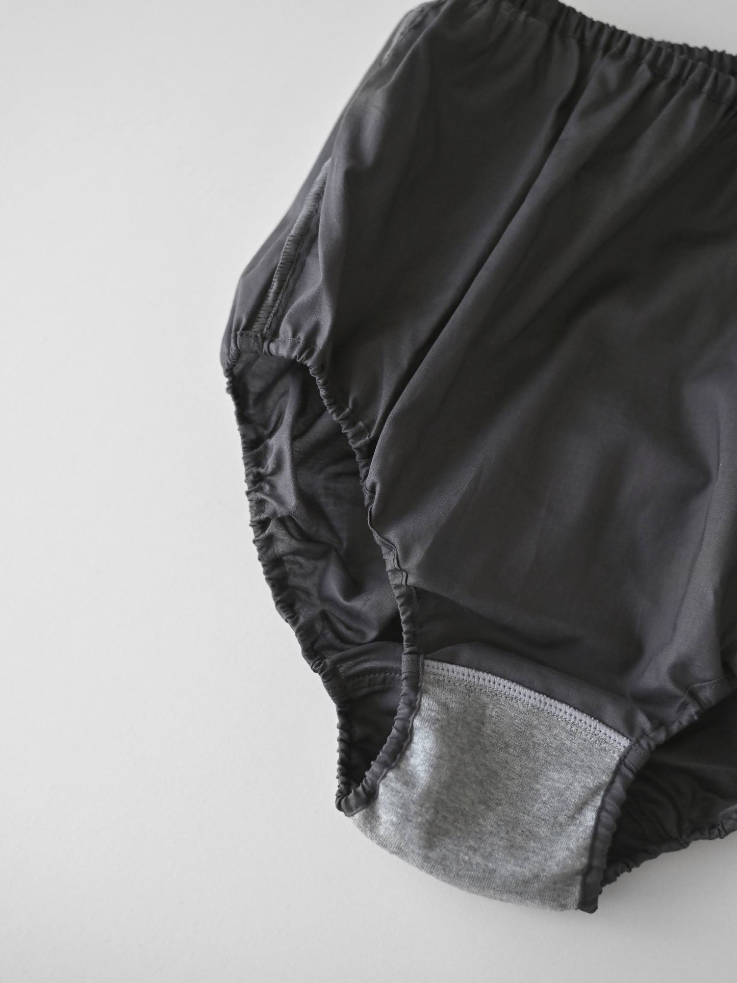 NO.18 INK BLACK HIGH WAIST PANTS